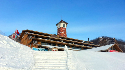 吉华长寿山滑雪场