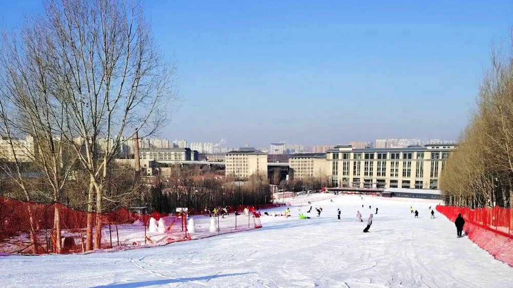名都滑雪场