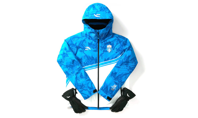 安踏成为希腊奥委会战略合作伙伴，为米兰冬奥会希腊代表团提供领奖装备~